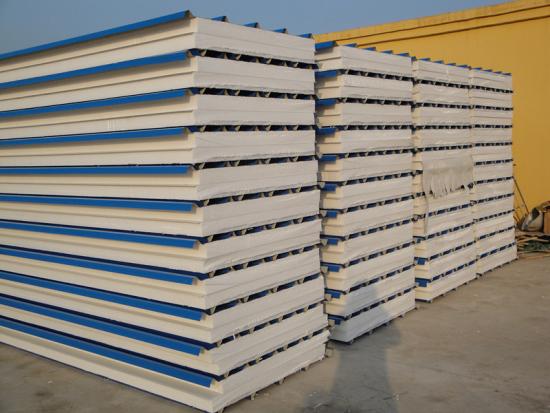 EPS sandwich roof panels